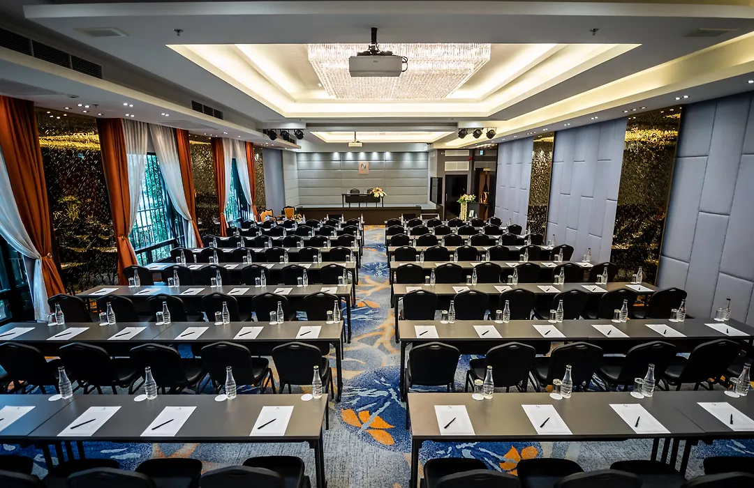 Nouvo City Hotel-1