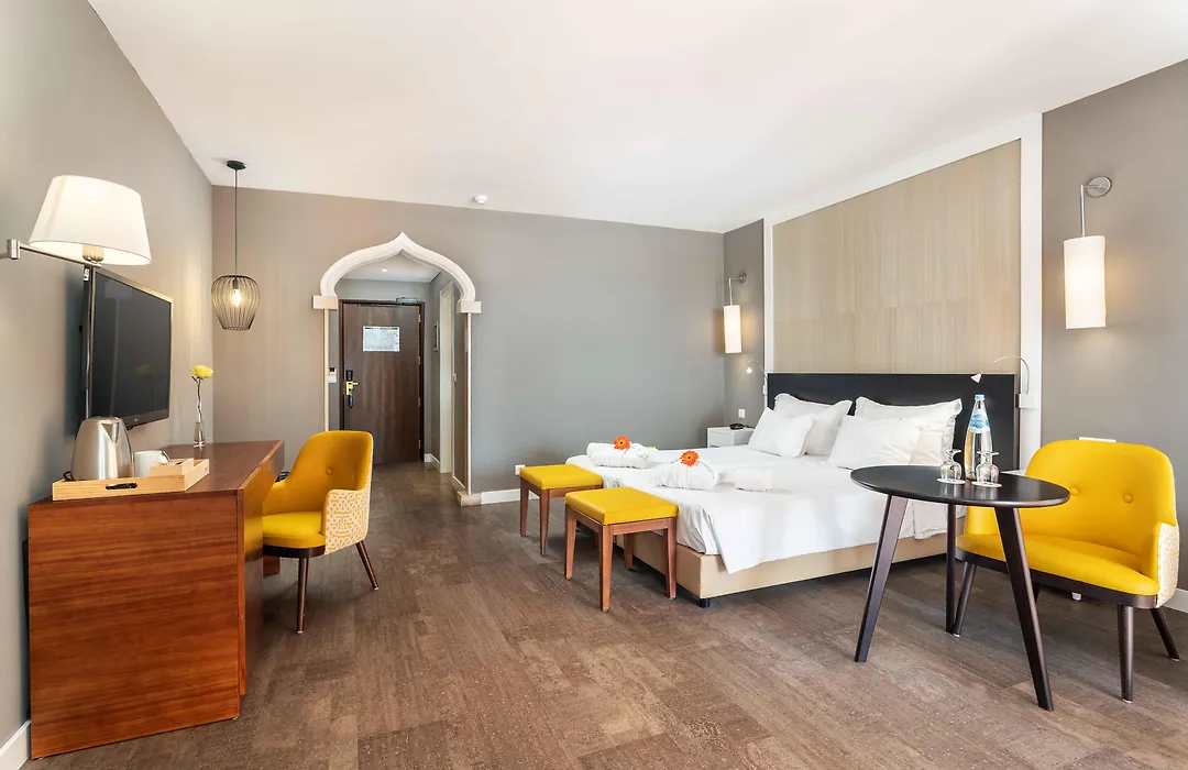 Ap Oriental Beach - Adults Friendly-1