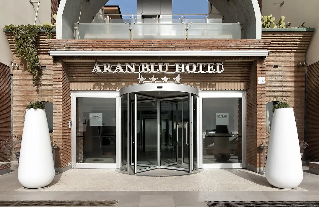 Smy Aran Blu Roma Mare (Adults Only)-1