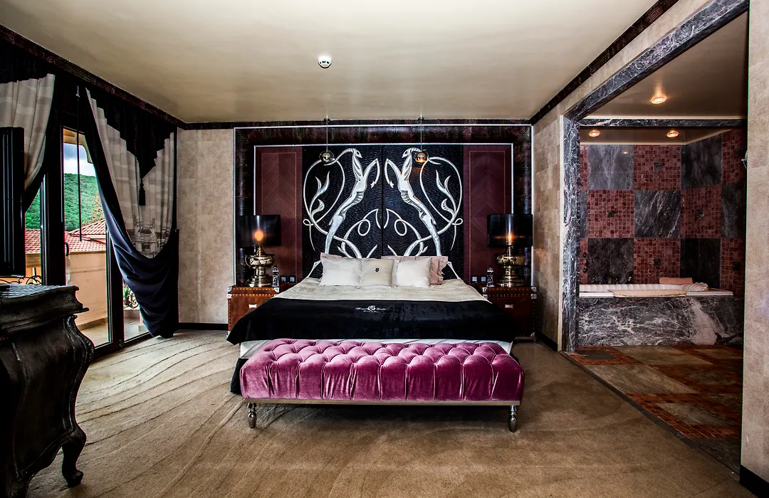 Royal Castle Design & Spa-1