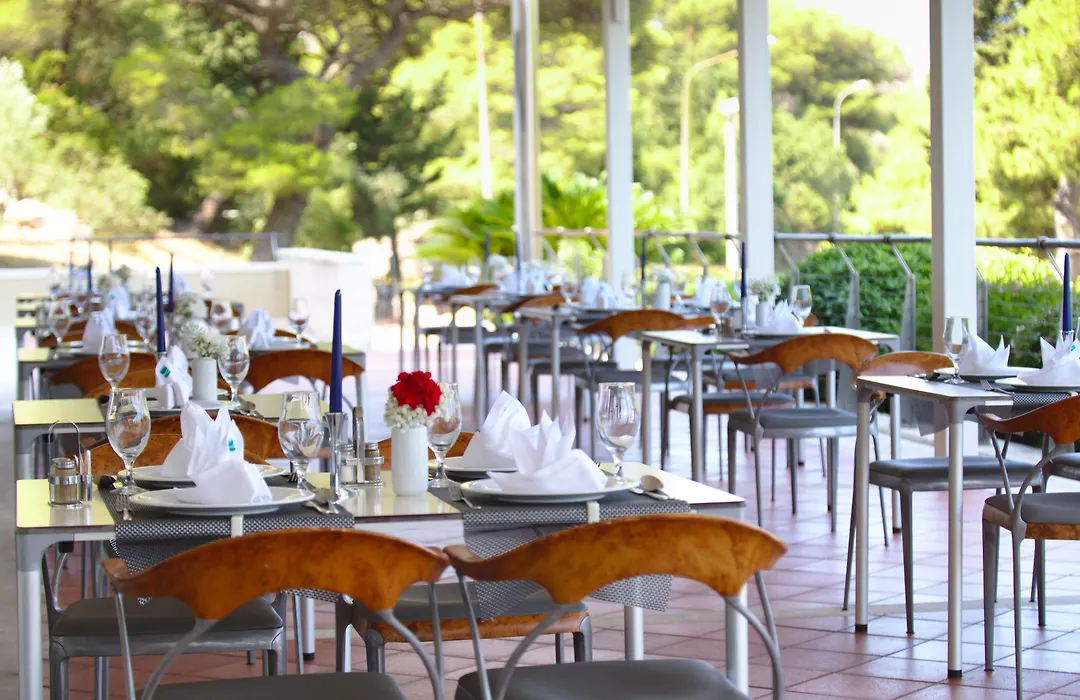 Hotel Uvala-1