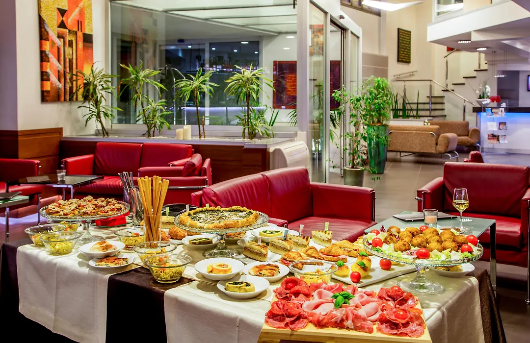 Hotel Domidea-1