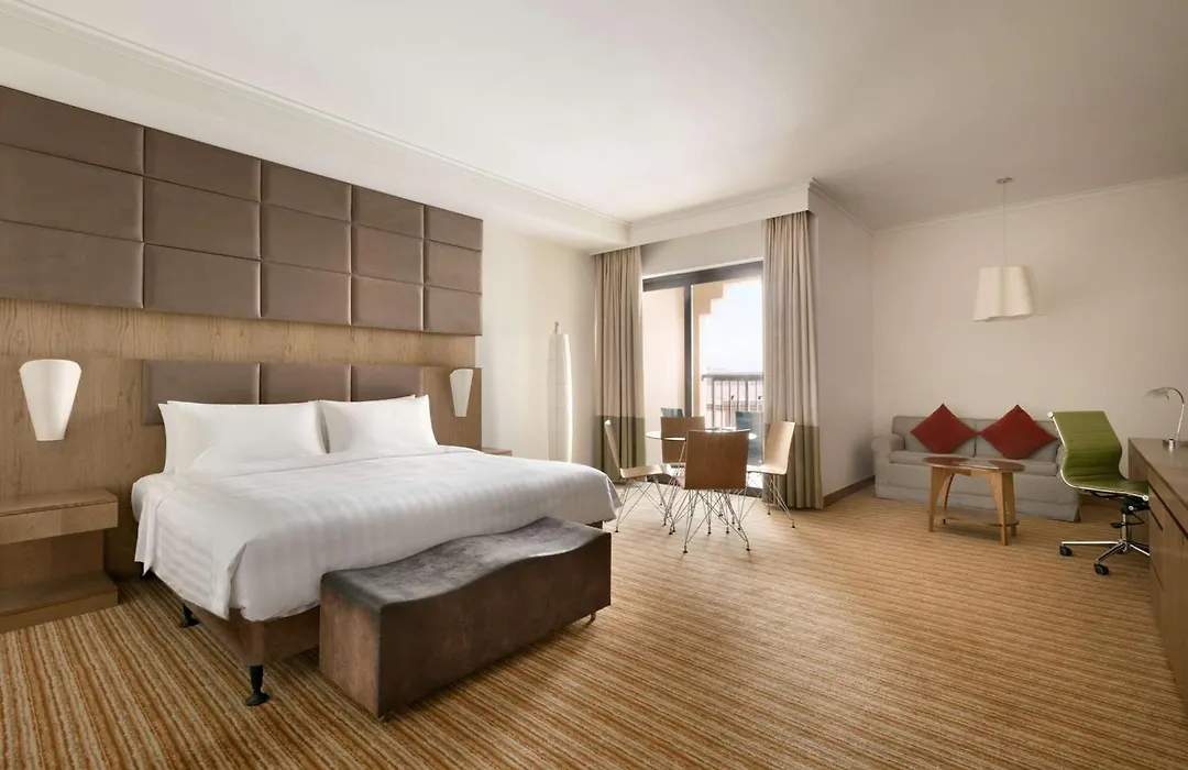 Traders Hotel, Abu Dhabi-1