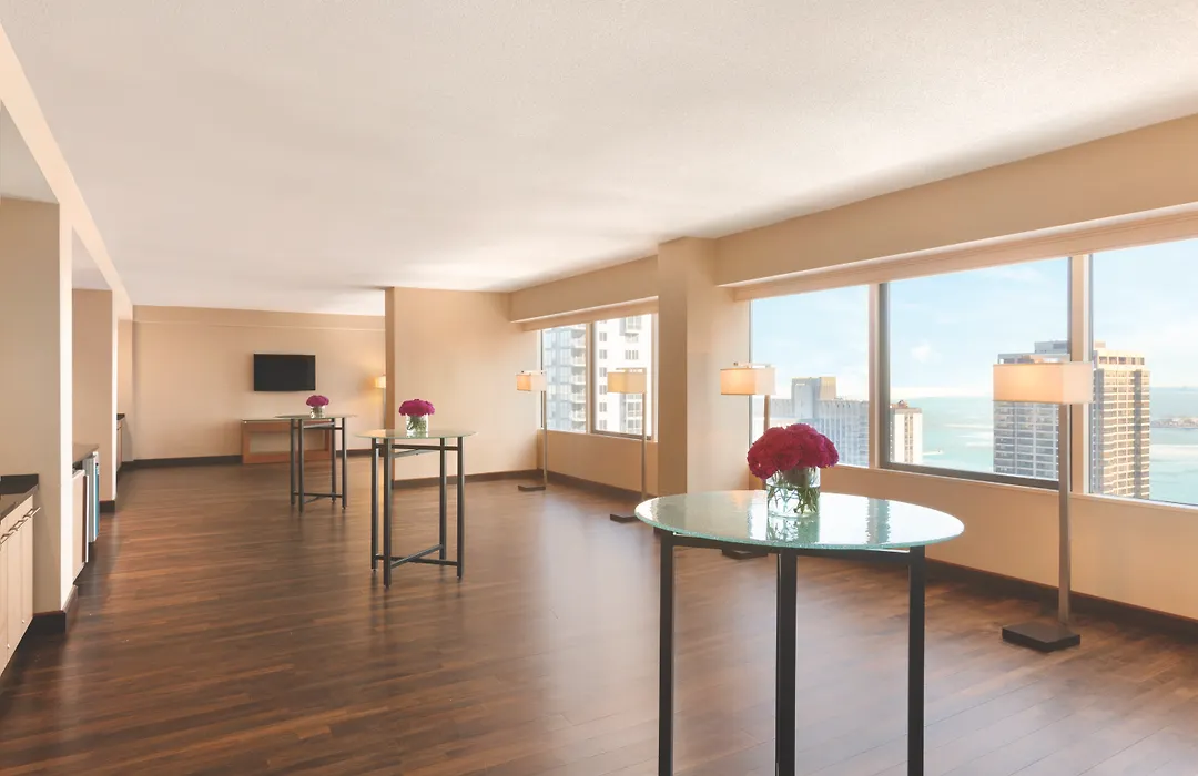 Swissotel Chicago-1