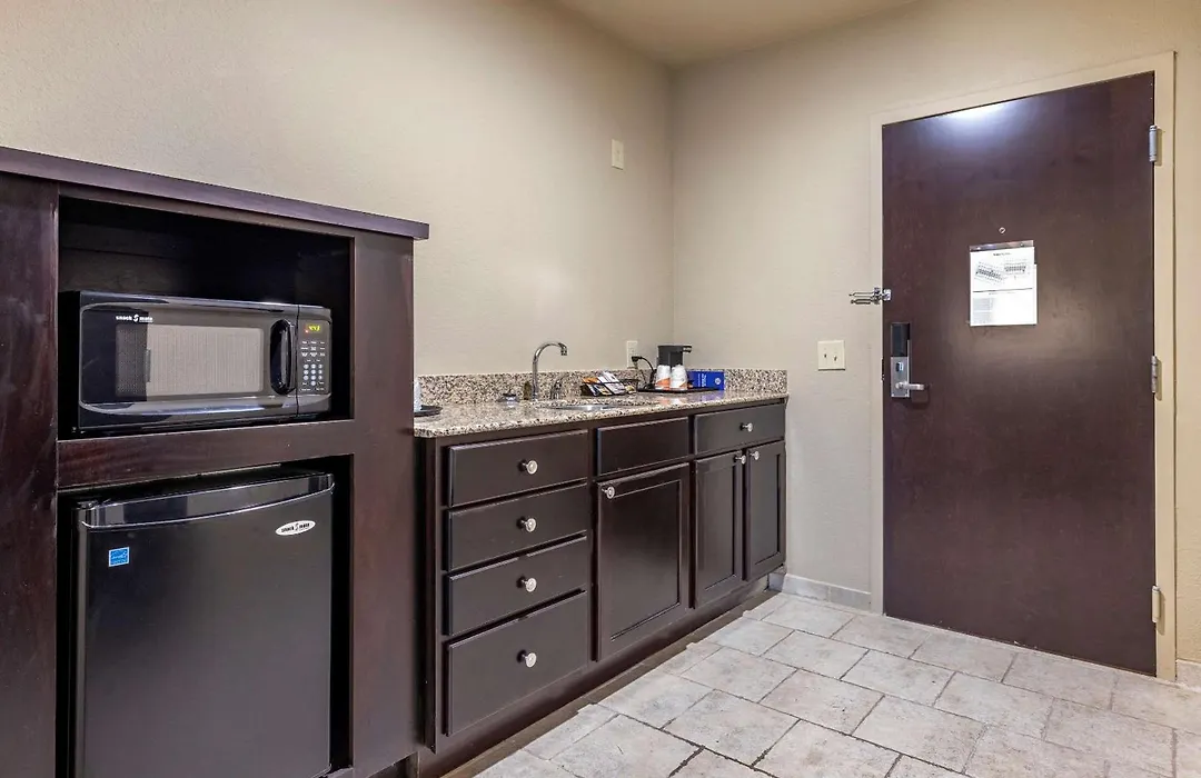 Comfort Inn Bentonville - Crystal Bridges-1
