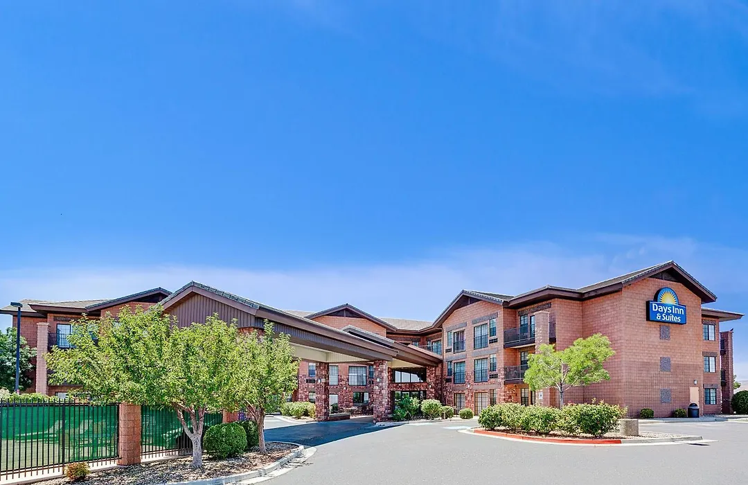 Days Inn & Suites By Wyndham Page Lake Powell-1