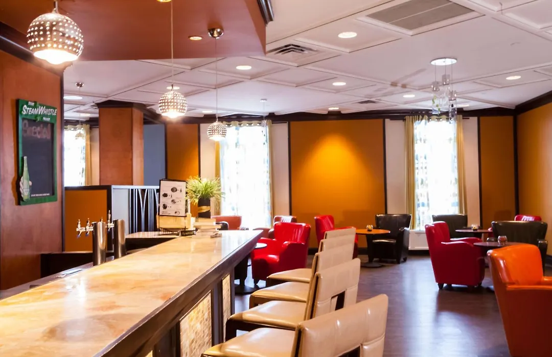 Best Western Premier Toronto Airport Carlingview Hotel-1