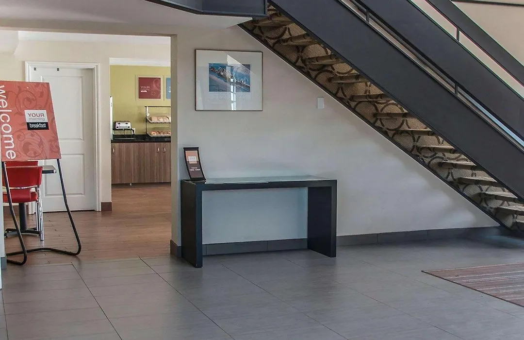 Comfort Inn-1