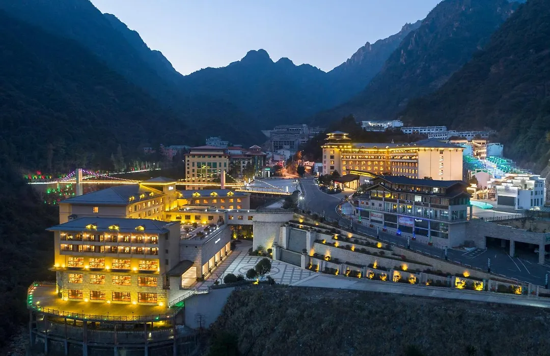 Hilton Sanqingshan Resort-1