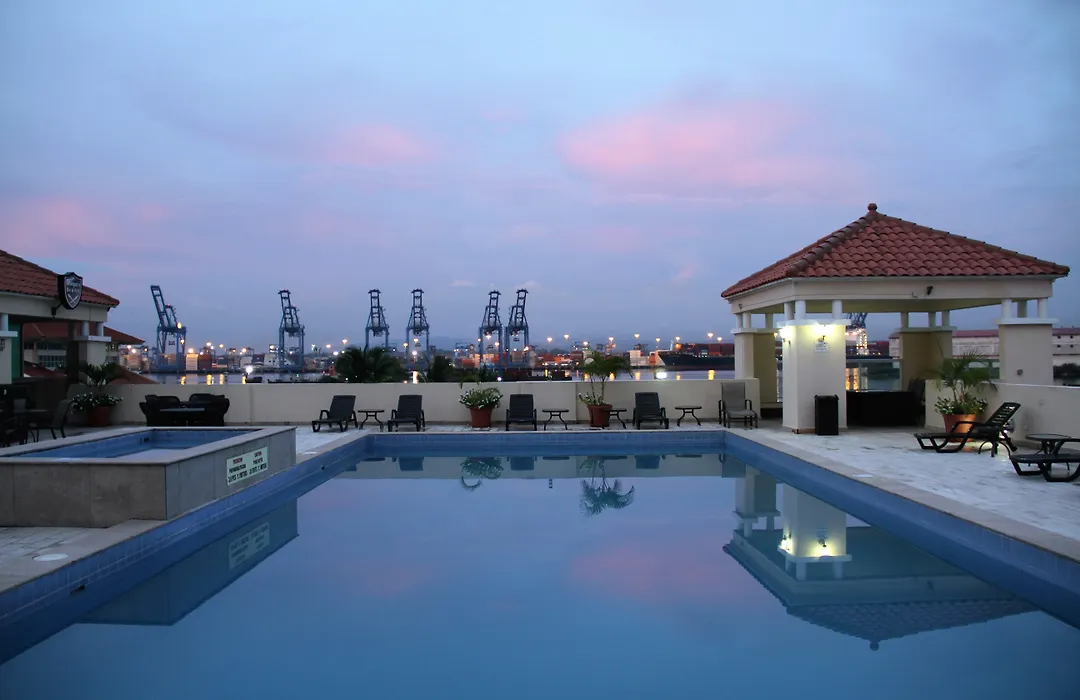 Radisson Colon 2000 Hotel & Casino At Cruise Port & Duty Free Mall-1