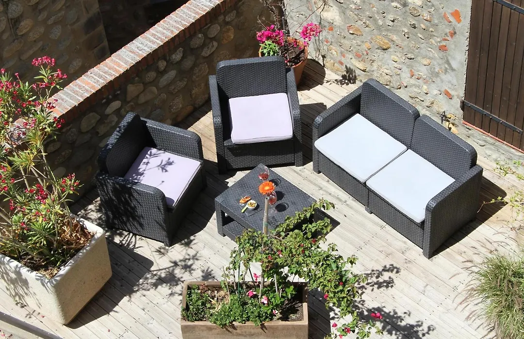 Logis Hotel Restaurant Le Cara Sol-1