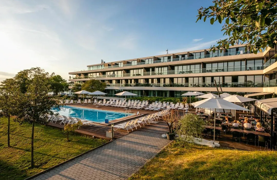 Novi Resort-1