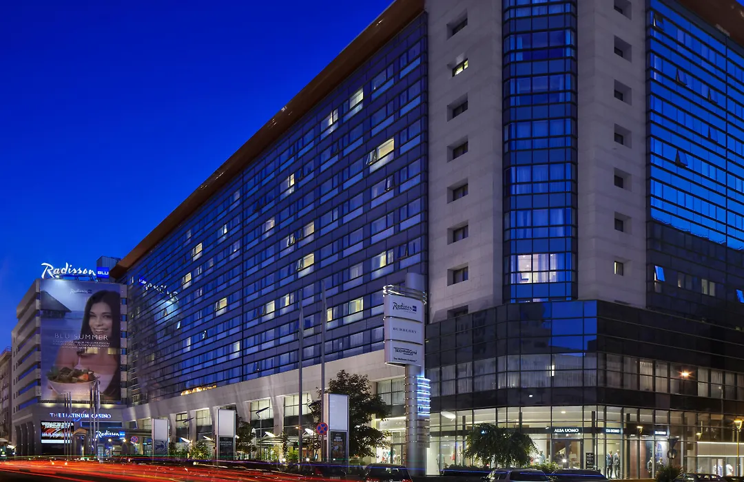 Radisson Blu Hotel Bucharest-1