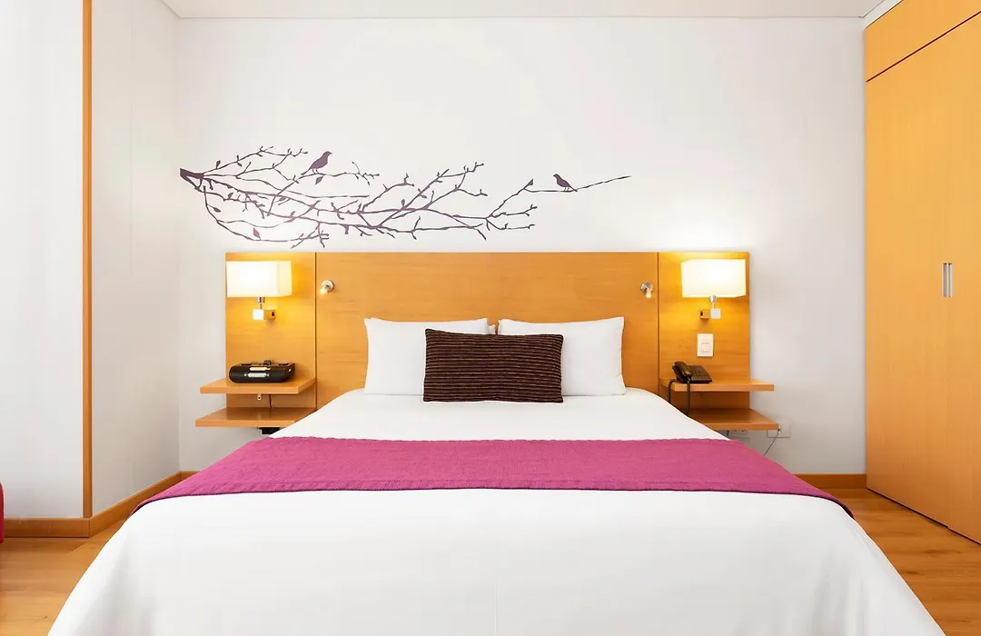 Hotel bh Parque 93-1
