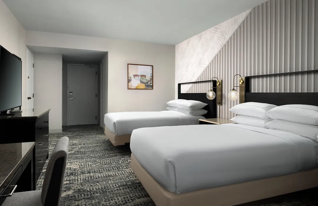 Hotel Fera Anaheim, A Doubletree By Hilton Hotel-1