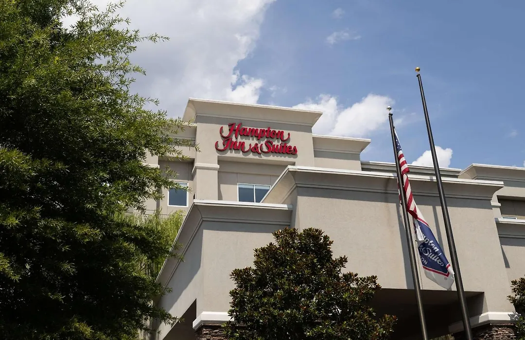 Hampton Inn & Suites Greensboro/Coliseum Area-1