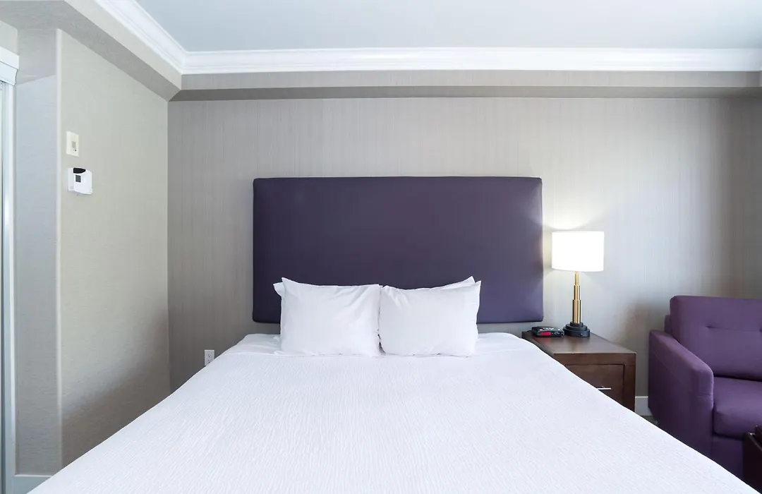 Sandman Hotel & Suites Calgary South-1
