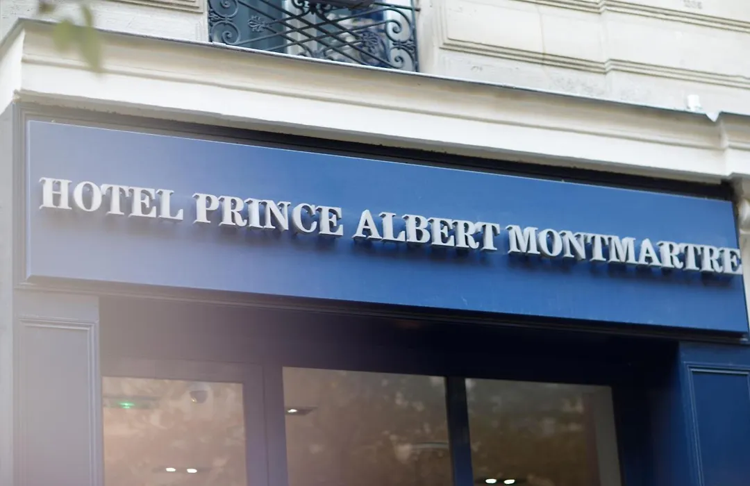 Prince Albert Montmartre-1