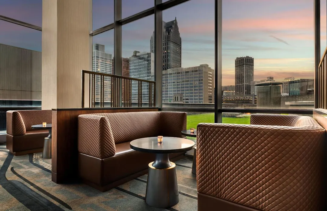 Detroit Marriott At The Renaissance Center-1