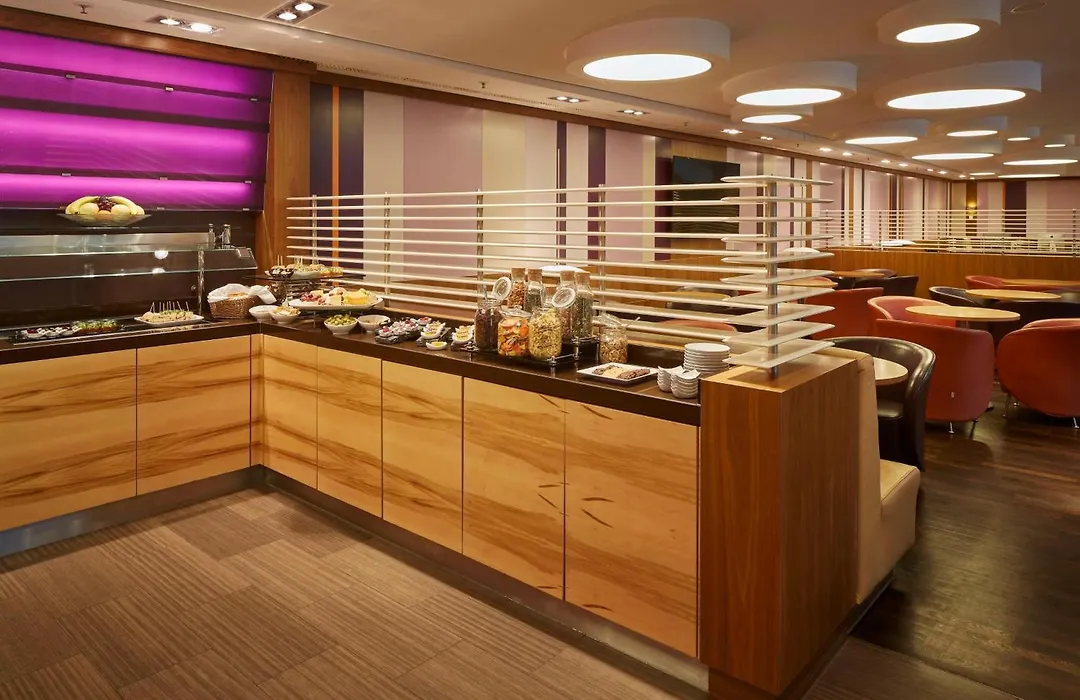 Hilton Frankfurt Airport-1