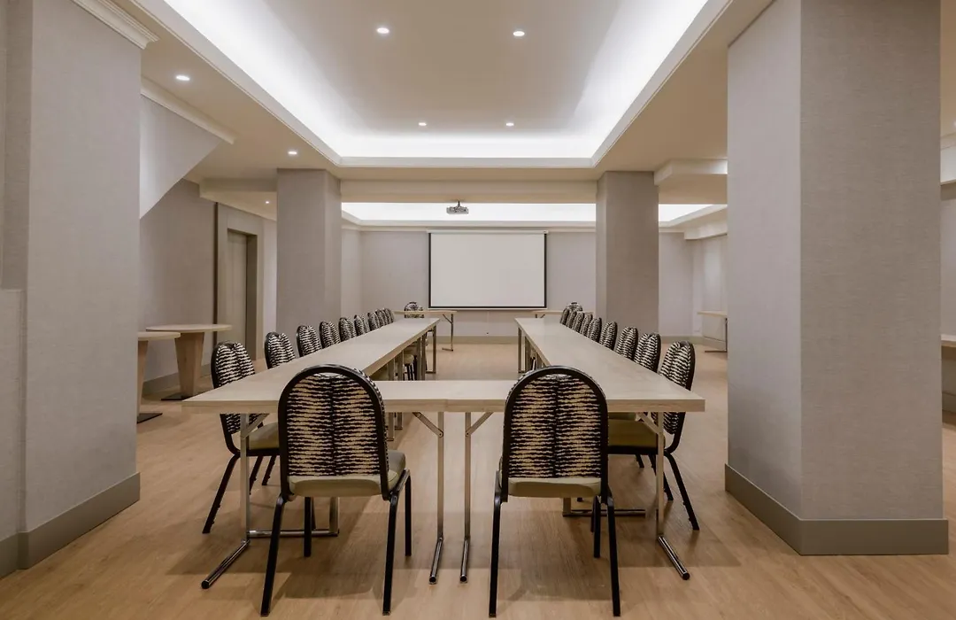 Ac Hotel Carlton Madrid By Marriott-1