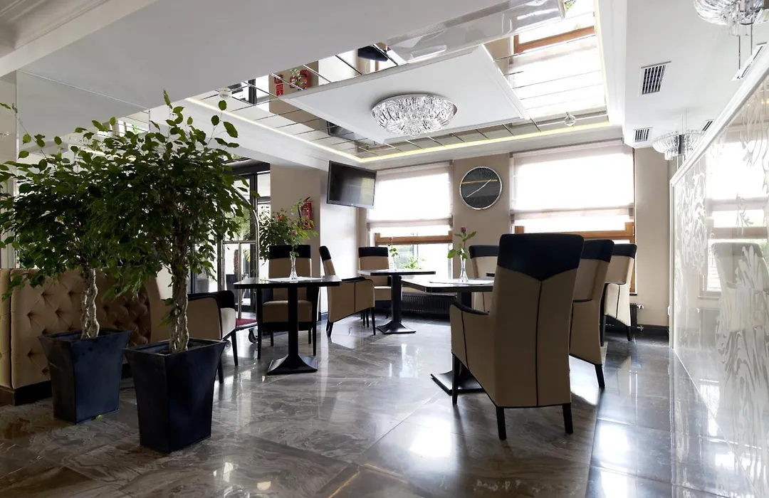 M Hotel Sosnowiec-1