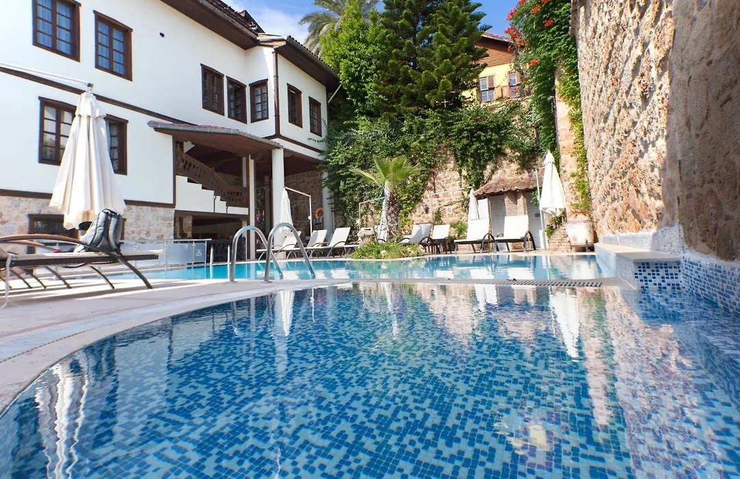Dogan Hotel-1