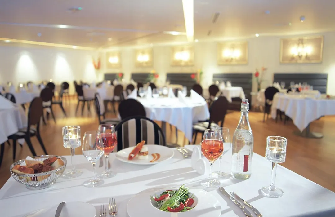 Hotel Kilkenny-1