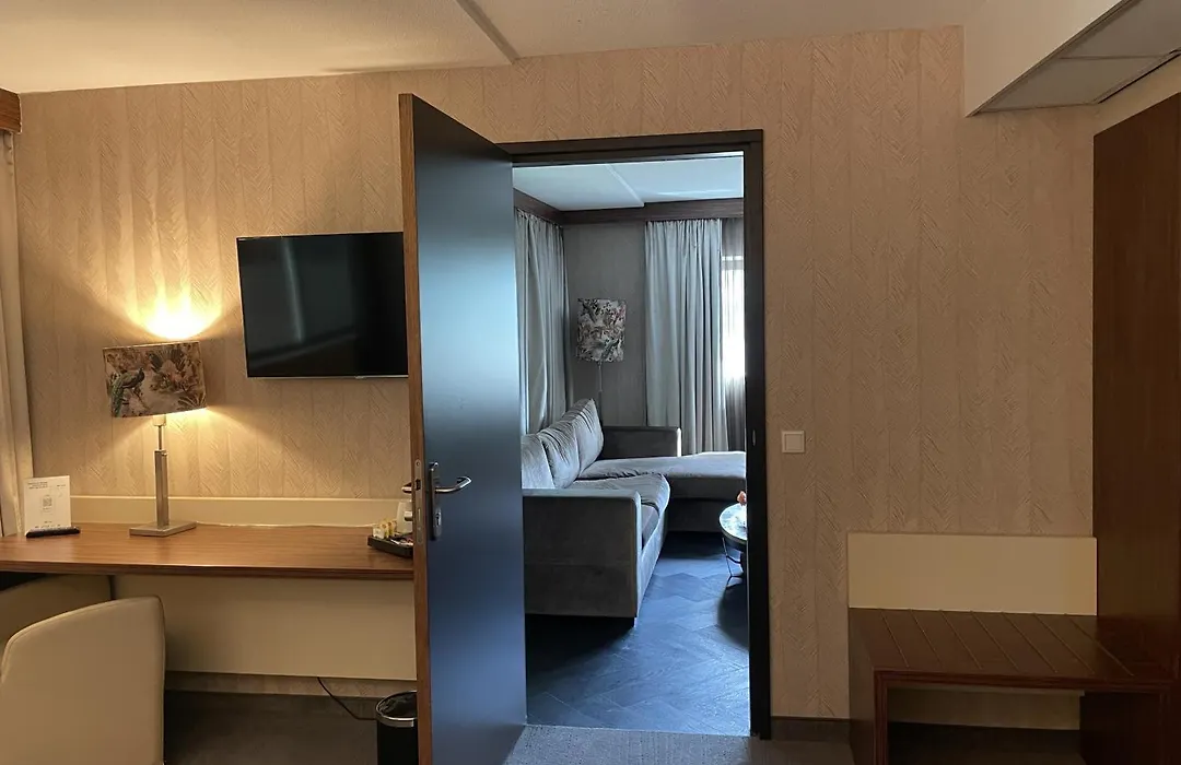 Van Der Valk Hotel Rotterdam - Blijdorp-1