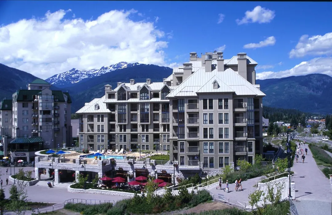 Pan Pacific Whistler Mountainside-1