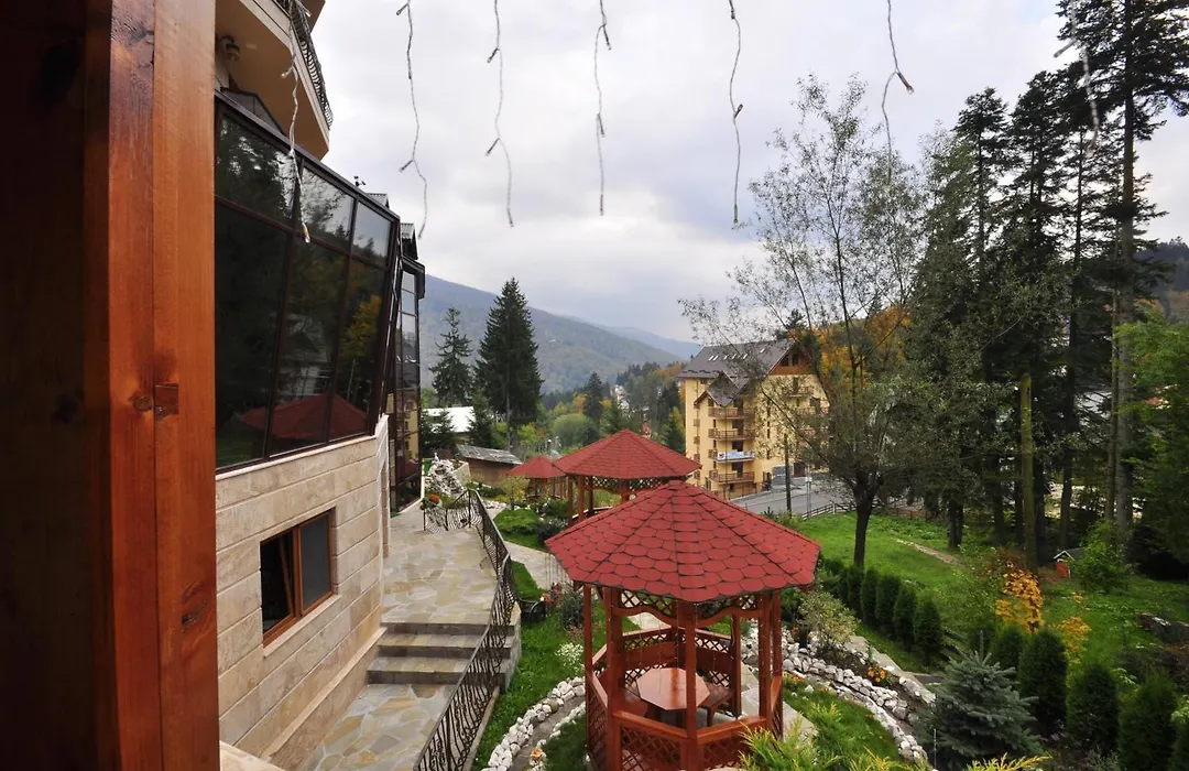 Hotel Arca Lui Noe-1