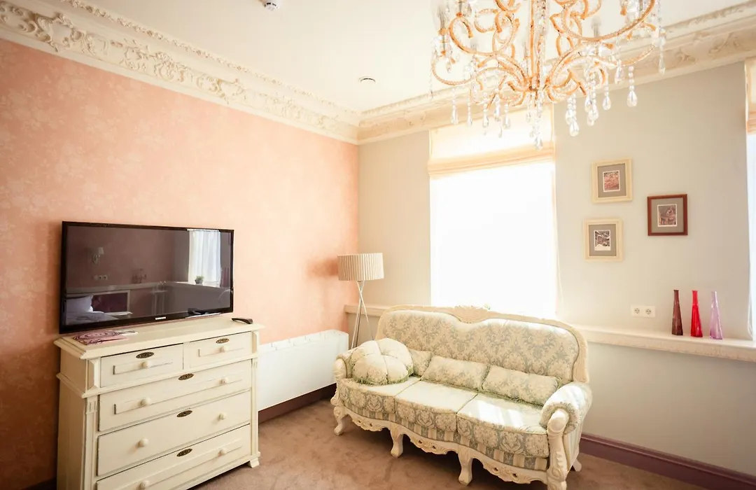 Hotel 19-1