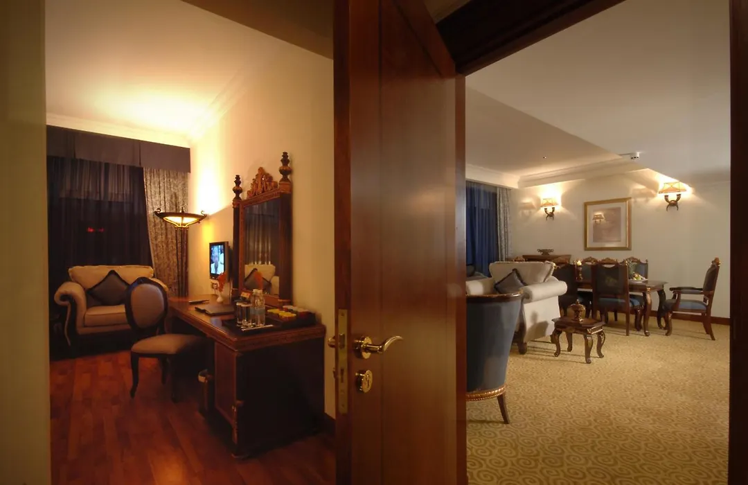 Grand Excelsior Hotel Bur Dubai-1
