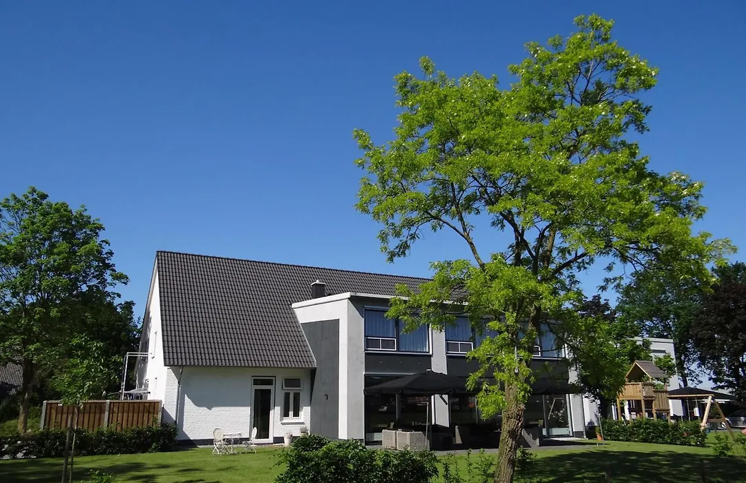 De Slaapfabriek vakantiehuis en trainingslocatie-1