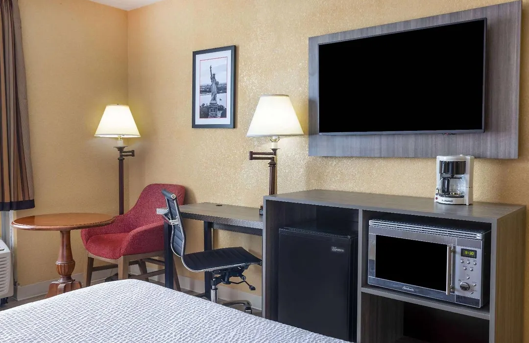 Ramada By Wyndham Rome - Verona-1