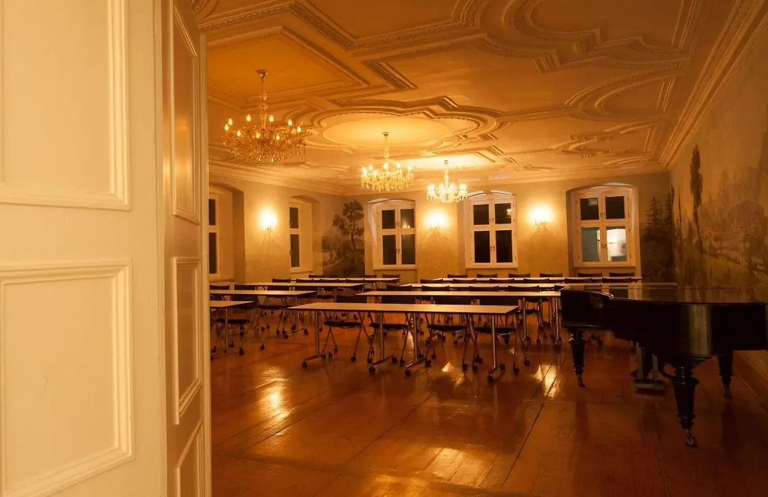 Hotel Kloster Holzen-1