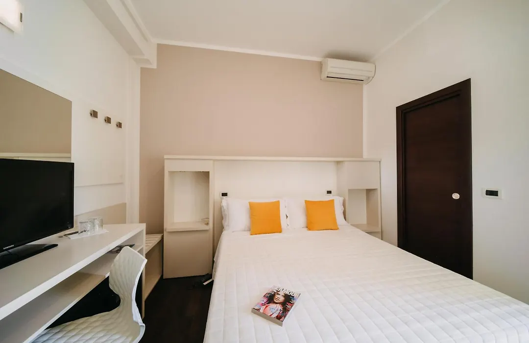 Hotel Lalla Beauty & Relax-1