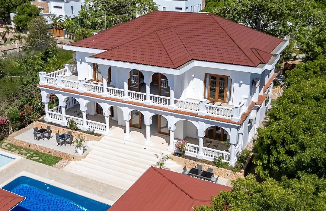 Villa Branca Diani Boutique Luxury & Personalized Service-1