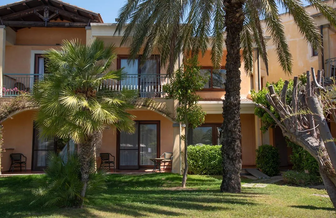 Hotel Santa Gilla-1