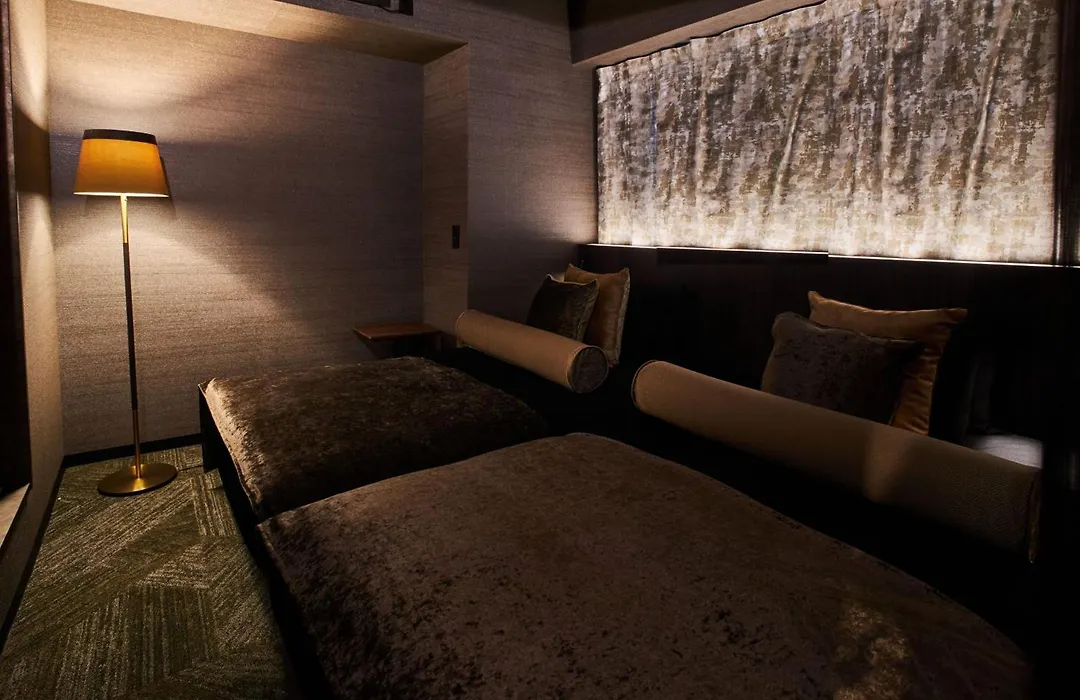 Roppongi Hotel S-1
