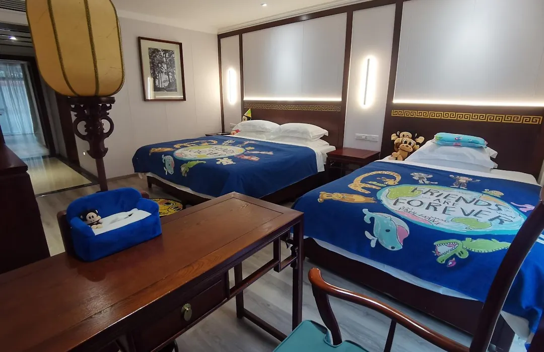 Guilin Yi Characteristic Hotel Coltd-1