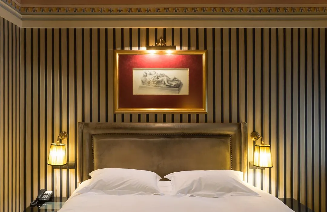 Maison Grecque Hotel Extraordinaire-1