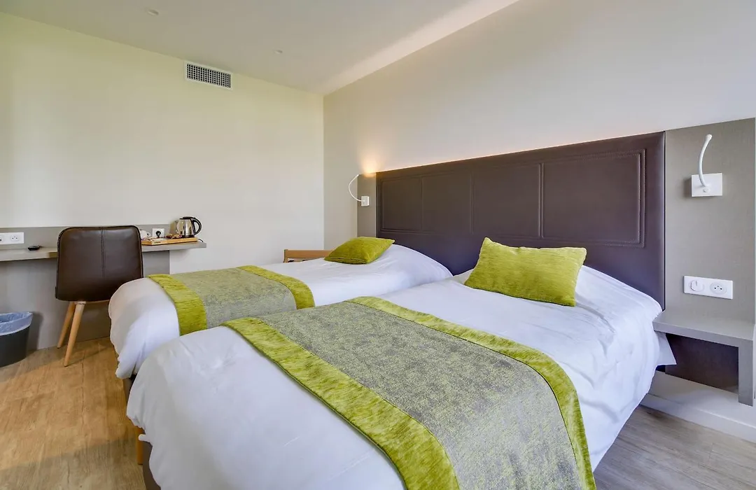 Brit Hotel Confort Saint-Dizier-1