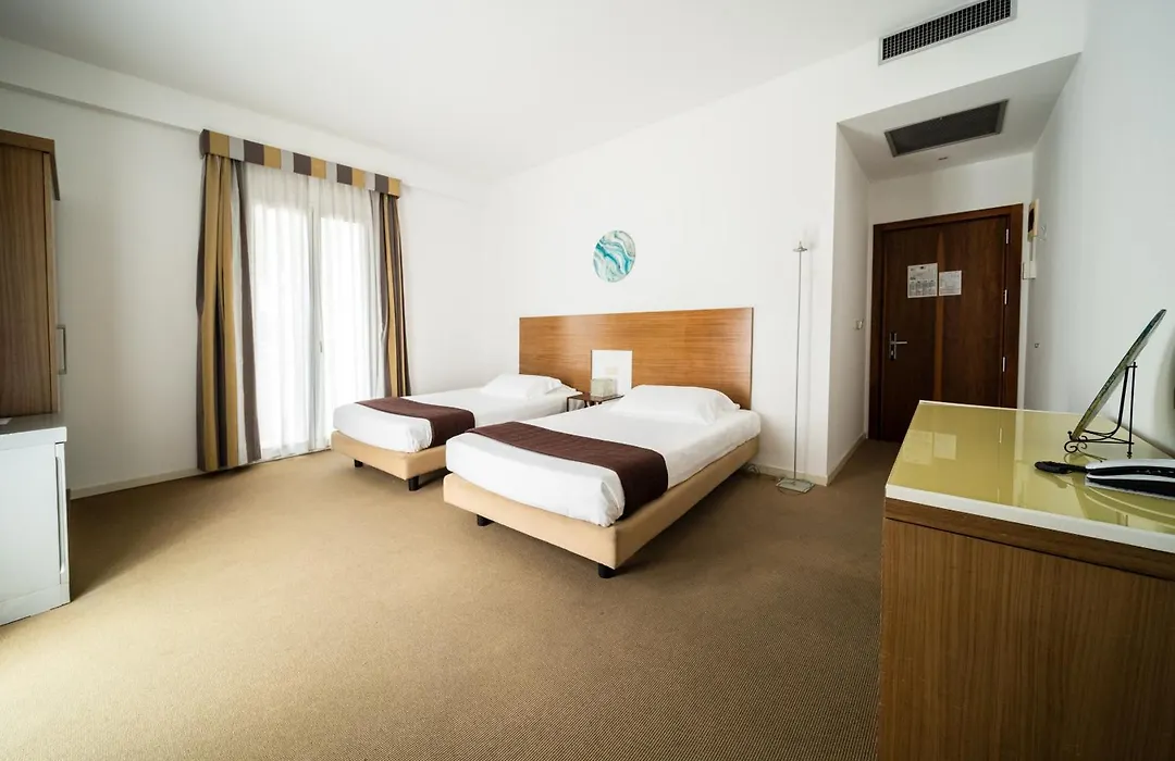 Hotel Trieste-1