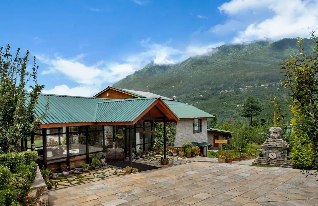 Larisa Resort Manali-1