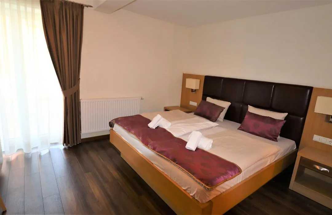 Hotel Flair-1