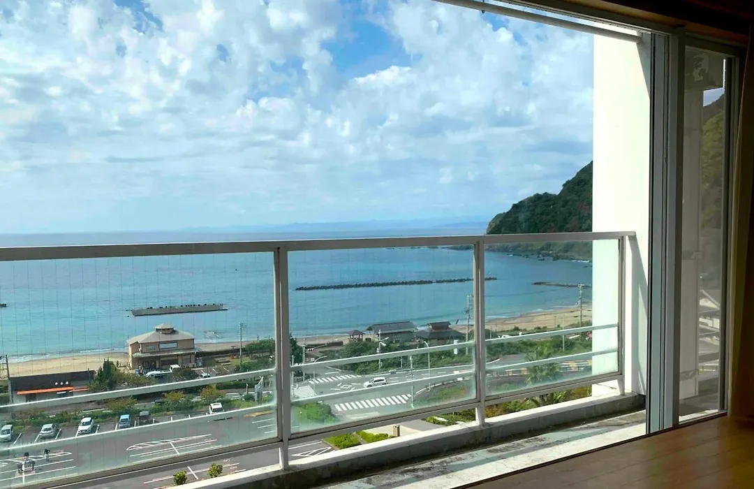 Nishiizu Crystal View Hotel-1