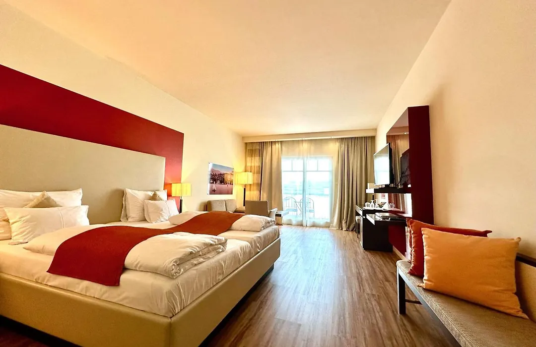 Casinohotel Velden-1