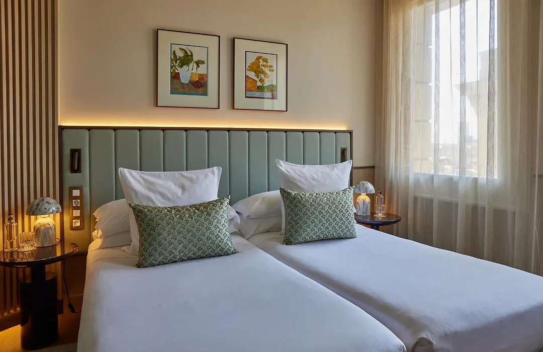Grand Hotel Central, Small Luxury Hotels-1