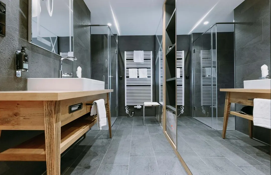 Rosenalp - Gesundheitsresort&Spa-1